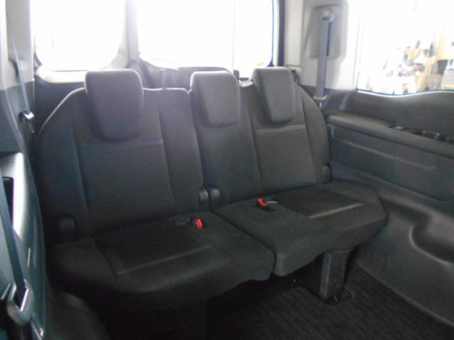 ステップワゴンスパーダ スパーダホンダセンシング　禁煙車　８人乗り　９インチナビ　フリップダウンモニター　ＥＴＣ　ドライブレコーダー　盗難防止　助手席エアバッグ　Ｗパワスラ　記録簿有　リアオートエアコン　地デジ　サイドエアバッグ　ＬＥＤライト　ＵＳＢ（24枚目）