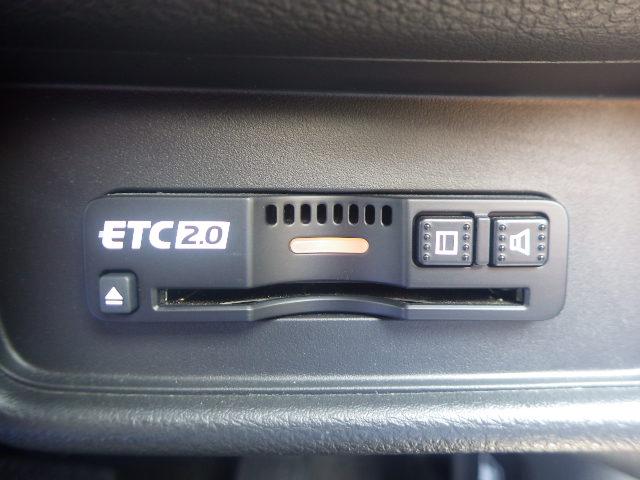 オデッセイハイブリッド ハイブリッド・ホンダセンシング　禁煙車　社外ドラレコ　ＬＥＤ　ＥＴＣ　スマートキー　Ｒカメラ　８人乗り　ＣＭＢＳ　エアバッグ　Ｂカメラ　オートクルーズコントロール　地デジ　サイドエアバッグ　ＤＶＤ再生可能　アイドリングストップ（4枚目）