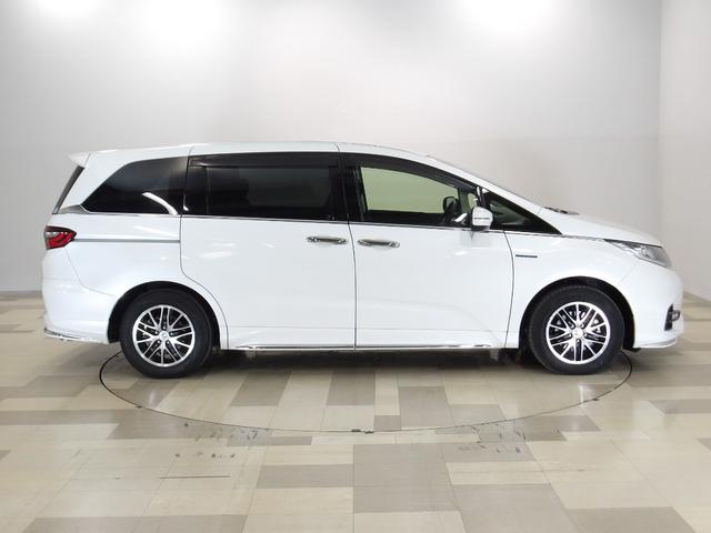 オデッセイハイブリッド ハイブリッド・ホンダセンシング　禁煙車　社外ドラレコ　ＬＥＤ　ＥＴＣ　スマートキー　Ｒカメラ　８人乗り　ＣＭＢＳ　エアバッグ　Ｂカメラ　オートクルーズコントロール　地デジ　サイドエアバッグ　ＤＶＤ再生可能　アイドリングストップ（25枚目）