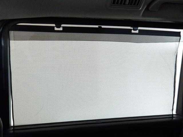 ステップワゴンスパーダ スパーダ・クールスピリット　禁煙車　純正９インチナビ　ＬＥＤヘッドライト　Ｒカメラ　ＥＴＣ　ＬＥＤヘッドライト　両電動スライドドア　追突軽減ブレーキ　スマキー　フルセグテレビ　盗難防止システム　サイドエアバック　ナビＴＶ　ＤＶＤ（18枚目）