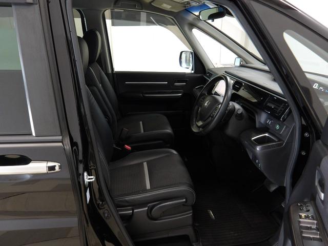 ステップワゴンスパーダ スパーダ・クールスピリット　禁煙車　純正９インチナビ　ＬＥＤヘッドライト　Ｒカメラ　ＥＴＣ　ＬＥＤヘッドライト　両電動スライドドア　追突軽減ブレーキ　スマキー　フルセグテレビ　盗難防止システム　サイドエアバック　ナビＴＶ　ＤＶＤ（22枚目）