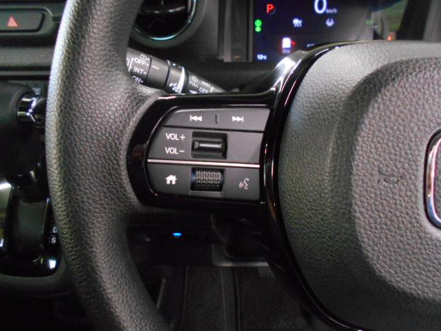 Ｎ－ＢＯＸカスタム ベースグレード　禁煙車　元試乗車　８インチコネクトナビ　純正前側ドラレコ　ＬＥＤヘッドライト　Ｒカメラ　スマートキー　ＵＳＢ接続　ＣＭＢＳ　オートエアコン　盗難防止装置　クルコン　ＥＴＣ　パワーステアリング　ＥＳＣ（8枚目）