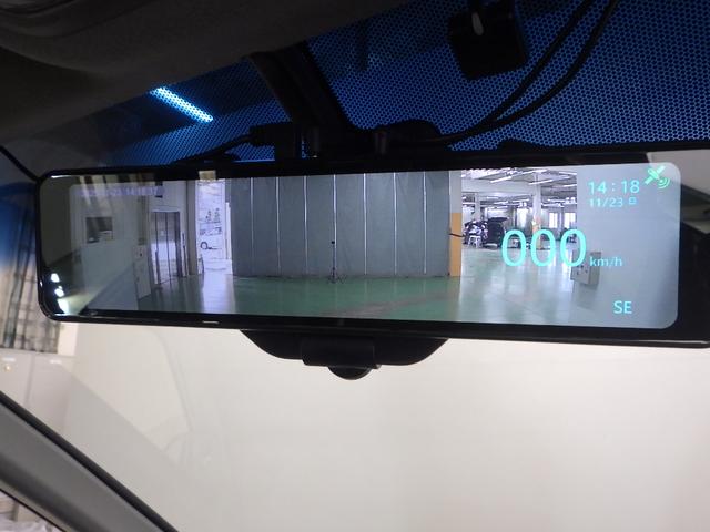 ステップワゴンスパーダ スパーダ・クールスピリット　禁煙車　両電動スライドドア　シートＨ　追突軽減ブレーキ　スマキー　Ｂカメ　Ｗエアコン　フルセグテレビ　盗難防止システム　サイドエアバック　ナビＴＶ　アクティブクルーズコントロール　キーフリー　ＤＶＤ（13枚目）