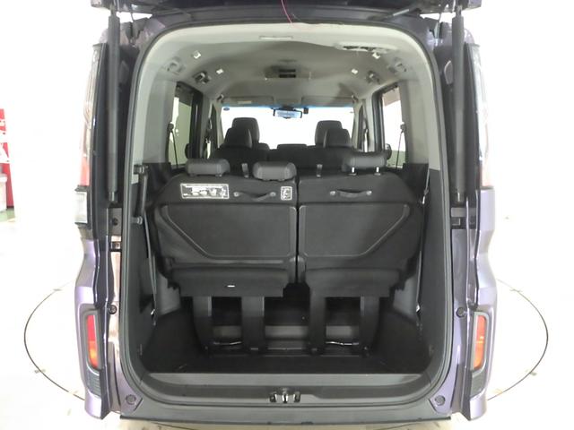 ステップワゴンスパーダ スパーダ・クールスピリット　禁煙車　両電動スライドドア　シートＨ　追突軽減ブレーキ　スマキー　Ｂカメ　Ｗエアコン　フルセグテレビ　盗難防止システム　サイドエアバック　ナビＴＶ　アクティブクルーズコントロール　キーフリー　ＤＶＤ（21枚目）