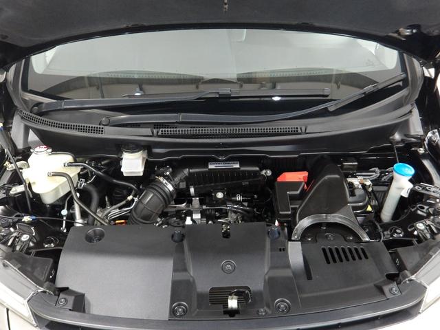 ステップワゴンスパーダ スパーダ・クールスピリットホンダセンシング　禁煙車　９インチ純正ナビ　ＥＴＣ　スマートキー　シートヒーター　Ｒカメラ　サイドエアバック　左右電動スライドドア　バックモニタ　地ＴＶ　ナビ＆ＴＶ　三列シート　助手席エアバッグ　ドライブレコーダ（19枚目）