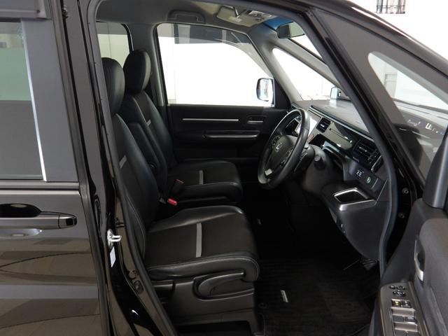 ステップワゴンスパーダ スパーダ・クールスピリットホンダセンシング　禁煙車　９インチ純正ナビ　ＥＴＣ　スマートキー　シートヒーター　Ｒカメラ　サイドエアバック　左右電動スライドドア　バックモニタ　地ＴＶ　ナビ＆ＴＶ　三列シート　助手席エアバッグ　ドライブレコーダ（20枚目）