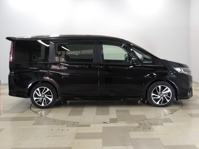 ステップワゴンスパーダ スパーダ・クールスピリットホンダセンシング　禁煙車　９インチ純正ナビ　ＥＴＣ　スマートキー　シートヒーター　Ｒカメラ　サイドエアバック　左右電動スライドドア　バックモニタ　地ＴＶ　ナビ＆ＴＶ　三列シート　助手席エアバッグ　ドライブレコーダ（28枚目）