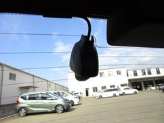 【リアドライブレコーダー】後方からのあおり運転や、万が一の事故にあった場合でも、ドライブレコーダーがその瞬間の映像を記録しています！事故だけでなく、楽しいお出かけの風景なども録画してくれています。 7