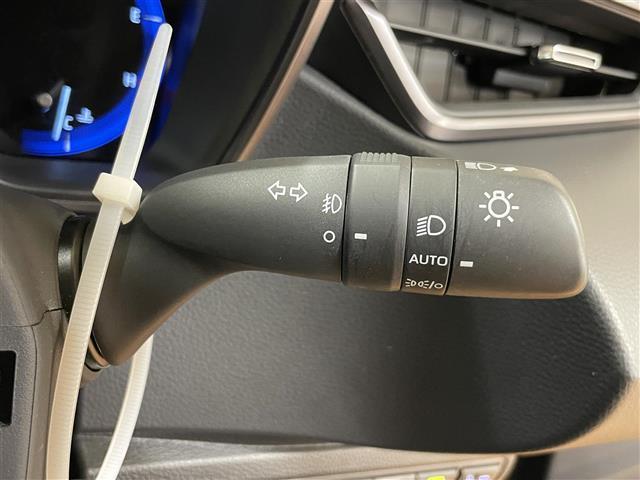 ハイブリッドＧ　スタイル　５０ミリオンエディション　純正ディスプレイオーディオ（ナビ付）フルセグ　Ｂｌｕｅｔｏｏｔｈ　Ａｐｐｌｅｃａｒｐｌａｙ　ＡｎｄｏｒｏｉｄＡｕｔｏ　トヨタセーフティセンス　ビルトインＥＴＣ　ドライブレコーダー　バックカメラ(40枚目)