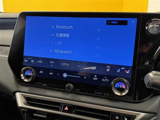ＲＸ ＲＸ３５０ｈ　バージョンＬ　メーカー純正ナビ　パノラミックビューモニター　パワーバックドア　Ｂｌｕｅｔｏｏｔｈ　フルセグＴＶ　サンルーフ　ヘッドアップディスプレイ　ミラー一体型前後ドライブレコーダー　ＥＴＣ２．０　パドルシフト（5枚目）