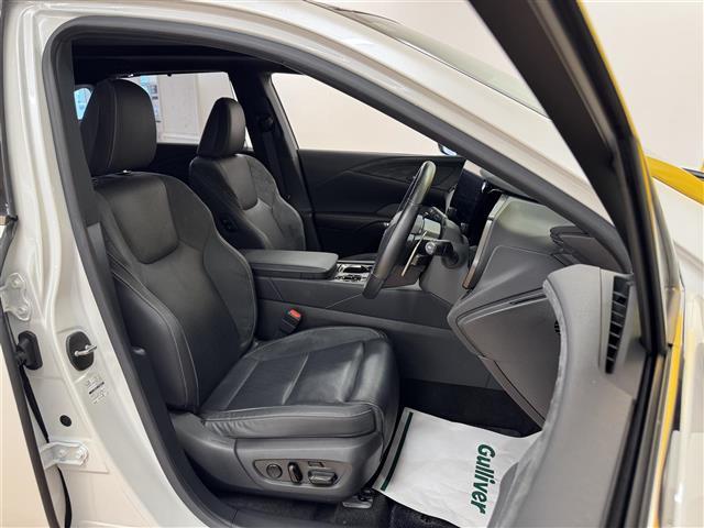 ＲＸ ＲＸ３５０ｈ　バージョンＬ　メーカー純正ナビ　パノラミックビューモニター　パワーバックドア　Ｂｌｕｅｔｏｏｔｈ　フルセグＴＶ　サンルーフ　ヘッドアップディスプレイ　ミラー一体型前後ドライブレコーダー　ＥＴＣ２．０　パドルシフト（20枚目）