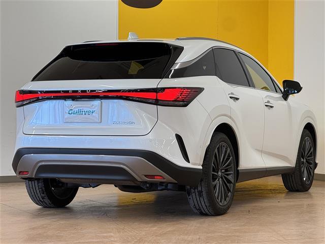 ＲＸ ＲＸ３５０ｈ　バージョンＬ　メーカー純正ナビ　パノラミックビューモニター　パワーバックドア　Ｂｌｕｅｔｏｏｔｈ　フルセグＴＶ　サンルーフ　ヘッドアップディスプレイ　ミラー一体型前後ドライブレコーダー　ＥＴＣ２．０　パドルシフト（32枚目）