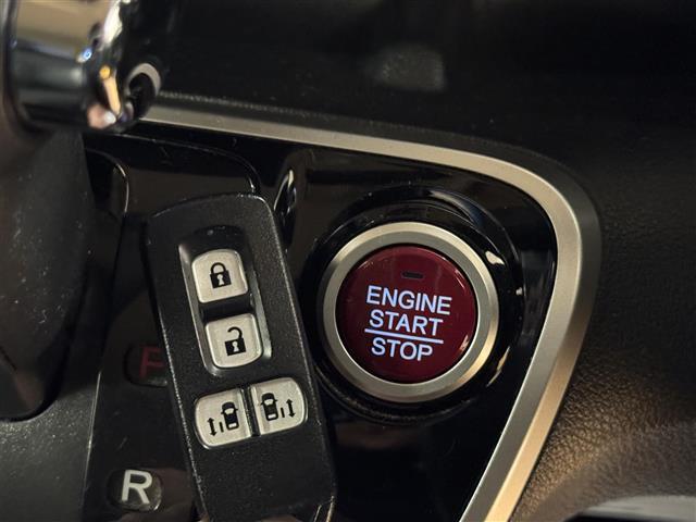 N-BOXカスタム G・ターボLパッケージ 4WD メモリーナビ HIDヘッドライト ETC バックカメラ 両側電動スライドドア フルセグ シートヒーター オートクルーズコントロール ターボ DVD再生 オートライト 衝突防止システム エアコン(11枚目)