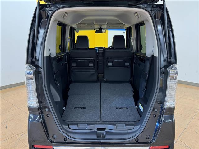 N-BOXカスタム G・ターボLパッケージ 4WD メモリーナビ HIDヘッドライト ETC バックカメラ 両側電動スライドドア フルセグ シートヒーター オートクルーズコントロール ターボ DVD再生 オートライト 衝突防止システム エアコン(21枚目)