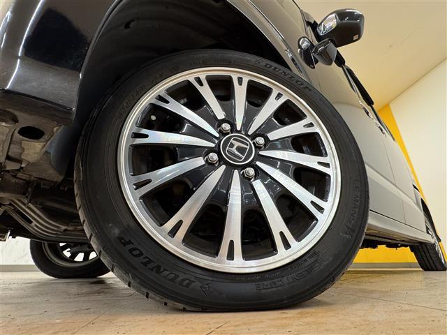 N-BOXカスタム G・ターボLパッケージ 4WD メモリーナビ HIDヘッドライト ETC バックカメラ 両側電動スライドドア フルセグ シートヒーター オートクルーズコントロール ターボ DVD再生 オートライト 衝突防止システム エアコン(25枚目)