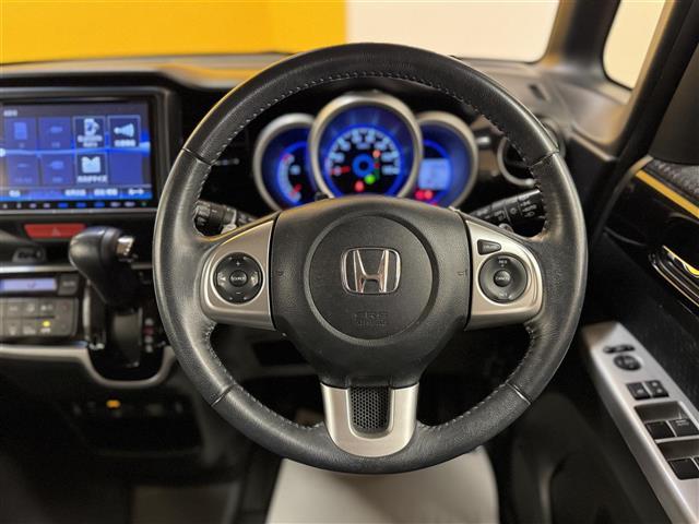 N-BOXカスタム G・ターボLパッケージ 4WD メモリーナビ HIDヘッドライト ETC バックカメラ 両側電動スライドドア フルセグ シートヒーター オートクルーズコントロール ターボ DVD再生 オートライト 衝突防止システム エアコン(34枚目)