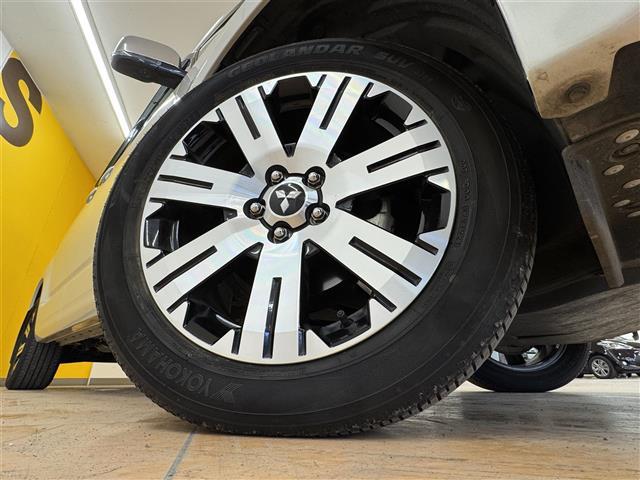デリカD:5 P 禁煙車 衝突軽減 純正10.1型ナビ 全方位 インテリジェントルームミラー 両側パワスラ パワーバックドア オートステップ LEDオートライト パワーシート シートヒーター 純正18型AW ETC(26枚目)