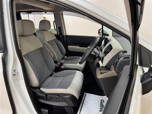 フリード エアー EX 純正ディスプレイオーディオ バックカメラ 両側電動スライドドア 衝突軽減ブレーキ クリアランスソナー Bluetooth HDMI LEDヘッドライト 前席シートヒーター ETC ブラインドスポット(12枚目)