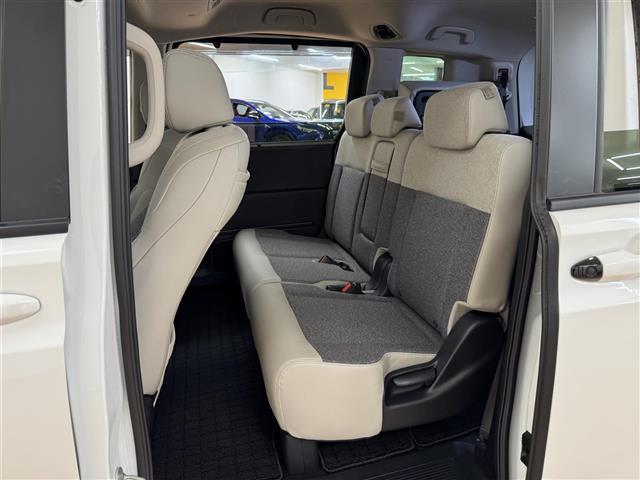 フリード エアー EX 純正ディスプレイオーディオ バックカメラ 両側電動スライドドア 衝突軽減ブレーキ クリアランスソナー Bluetooth HDMI LEDヘッドライト 前席シートヒーター ETC ブラインドスポット(17枚目)