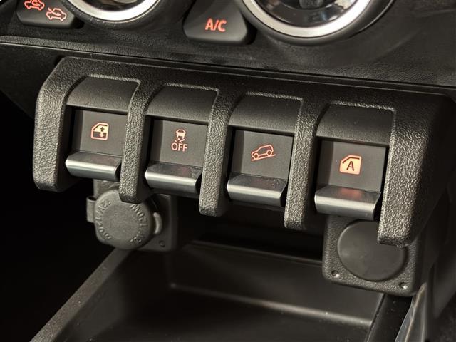 ジムニーノマド FC 衝突軽減ブレーキ クルーズコントロール リアコーナーセンサー LEDヘッドライト フォグランプ 前席シートヒーター ダウンヒルアシスト 純正フロアマット 純正ドアバイザー 4WD プッシュスタート(33枚目)