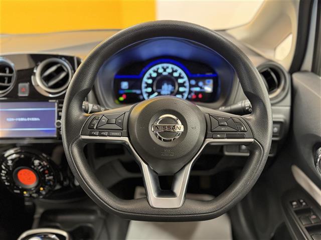 ノート ｅ－パワー　Ｘ　純正７インチワイドナビ　アラウンドビューモニター　クルーズコントロール　Ｂｌｕｅｔｏｏｔｈ　フルセグＴＶ　ミュージックサーバー　ＬＥＤヘッドライト　ＬＥＤフォグランプ　ＥＴＣ　純正１５インチアルミ（34枚目）