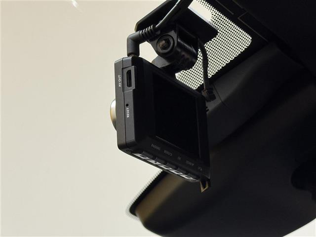 UX UX250h Fスポーツ メーカー純正ナビ パノラミックビューモニター パワーバックドア ETC2.0 シートメモリー 前席シートヒーター ハンドルヒーター サンルーフ 前後ドライブレコーダー Bluetooth フルセグTV(14枚目)