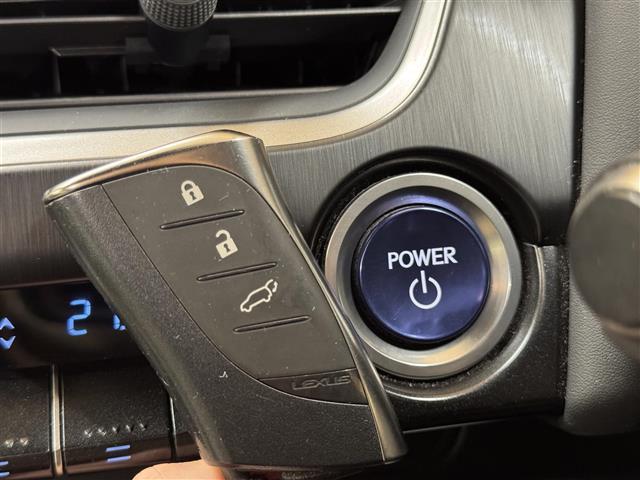 UX UX250h Fスポーツ メーカー純正ナビ パノラミックビューモニター パワーバックドア ETC2.0 シートメモリー 前席シートヒーター ハンドルヒーター サンルーフ 前後ドライブレコーダー Bluetooth フルセグTV(15枚目)