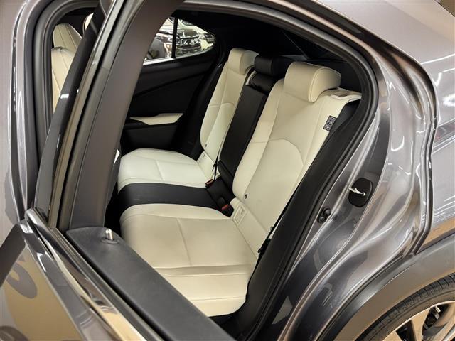 UX UX250h Fスポーツ メーカー純正ナビ パノラミックビューモニター パワーバックドア ETC2.0 シートメモリー 前席シートヒーター ハンドルヒーター サンルーフ 前後ドライブレコーダー Bluetooth フルセグTV(21枚目)