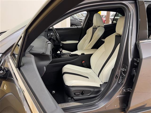 UX UX250h Fスポーツ メーカー純正ナビ パノラミックビューモニター パワーバックドア ETC2.0 シートメモリー 前席シートヒーター ハンドルヒーター サンルーフ 前後ドライブレコーダー Bluetooth フルセグTV(22枚目)