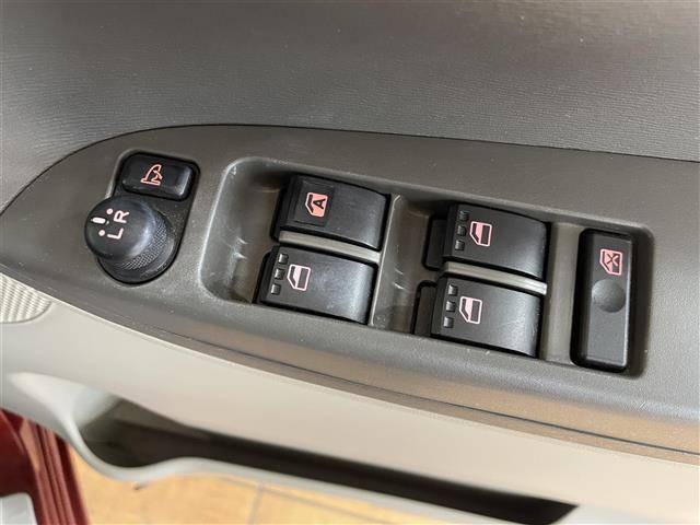 タント Ｌ　ＳＡＩＩＩ　社外７インチナビ　バックカメラ　衝突軽減ブレーキ　リアコーナーセンサー　オートライト　ワンセグＴＶ　ＳＤ　ＣＤ　ＤＶＤ　純正フロアマット　純正ドアバイザー　リモコンキー（41枚目）