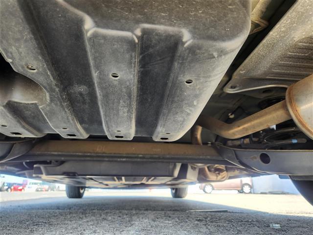 フリードハイブリッド ハイブリッド・EX 禁煙車 バックモニター アダプティブクルコン 衝突被害軽減 車線逸脱防止 誤発進抑制 LEDオートライト 純正9型ナビTV 両側パワスラ ビルトインETC 半革シート 前席シートヒーター スマートキー(36枚目)