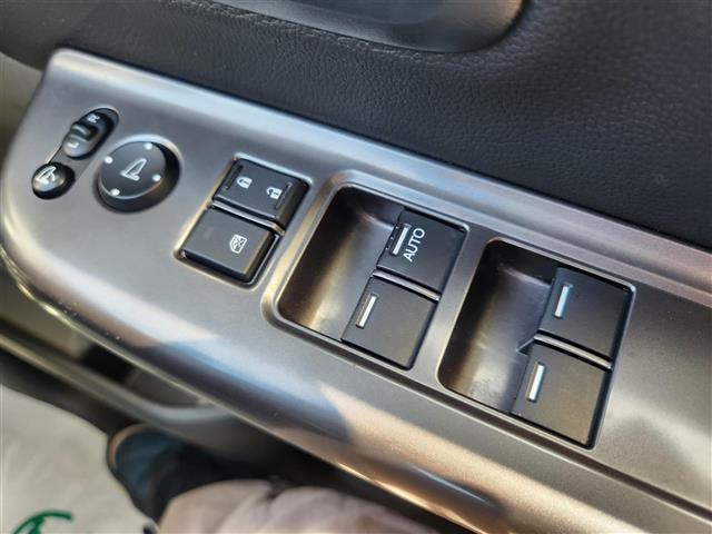 フリードハイブリッド ハイブリッド・EX 禁煙車 バックモニター アダプティブクルコン 衝突被害軽減 車線逸脱防止 誤発進抑制 LEDオートライト 純正9型ナビTV 両側パワスラ ビルトインETC 半革シート 前席シートヒーター スマートキー(40枚目)