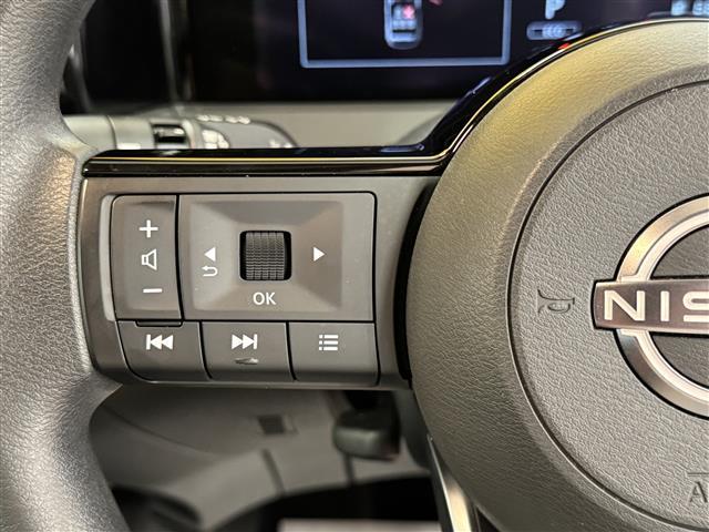 ノート X 純正9型ナビ フルセグ BT プロパイロット 衝突軽減 BSM アラウンドビューモニター デジタルインナーミラー オートLED オートブレーキホールド スマートキー 置くだけ充電 ビルドインETC(8枚目)