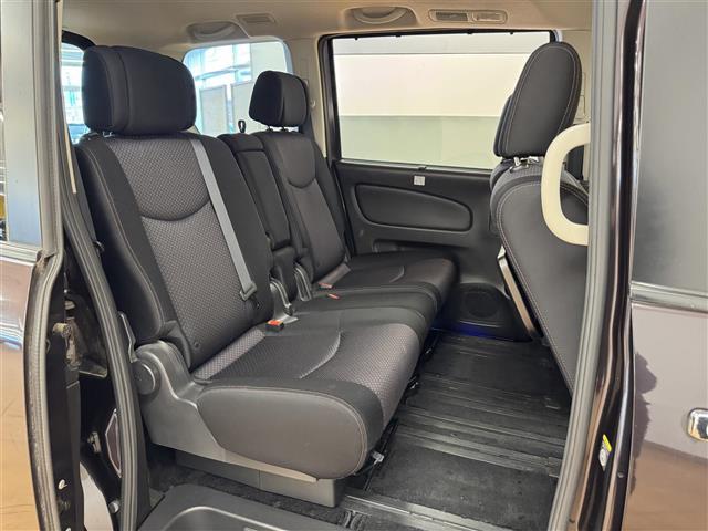 セレナ ハイウェイスターG S-ハイブリッド エアロモード 純正ナビ バックカメラ 両側パワースライドドア アルパイン10.2型フリップダウンモニター クルーズコントロール オートライト フォグランプ 純正フロアマット 純正16AW スマートキー2本 ETC(13枚目)