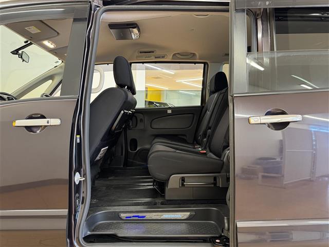 セレナ ハイウェイスターG S-ハイブリッド エアロモード 純正ナビ バックカメラ 両側パワースライドドア アルパイン10.2型フリップダウンモニター クルーズコントロール オートライト フォグランプ 純正フロアマット 純正16AW スマートキー2本 ETC(17枚目)