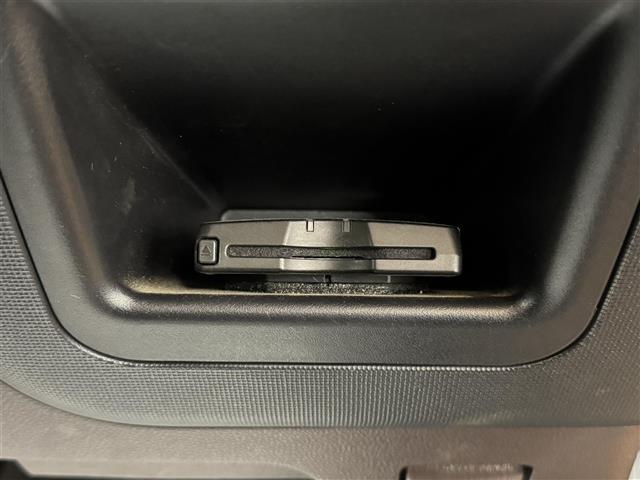 安心の全車保証付き！（※部分保証、国産車は納車後３ヶ月、輸入車は納車後１ヶ月の保証期間となります）。その他長期保証（有償）もご用意しております！※長期保証を付帯できる車両には条件がございます。