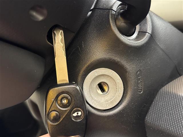 フリードスパイクハイブリッド ジャストセレクション ホワイトハウスポップアップルーフ 純正7インチナビ ワンセグTV バックカメラ ドライブレコーダー 片側パワースライドドア クルーズコントロール リモコンキー 純正フロアマット HIDヘッドライト(39枚目)