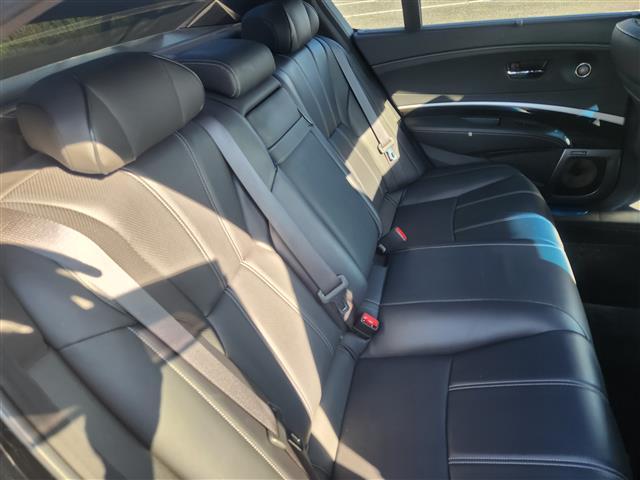 レジェンド ベースグレード 禁煙車 サンルーフ 全方位モニタ アダプティブクルコン 衝突被害軽減 車線逸脱防止支援 誤発進抑制 LEDオートライト 純正ナビTV ETC2.0 黒革シート シートヒーター 前席Pシート/エアシート(14枚目)