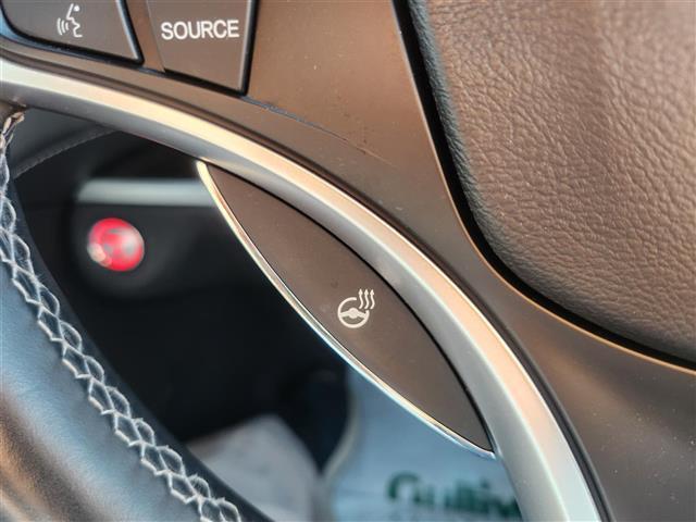 レジェンド ベースグレード 禁煙車 サンルーフ 全方位モニタ アダプティブクルコン 衝突被害軽減 車線逸脱防止支援 誤発進抑制 LEDオートライト 純正ナビTV ETC2.0 黒革シート シートヒーター 前席Pシート/エアシート(24枚目)