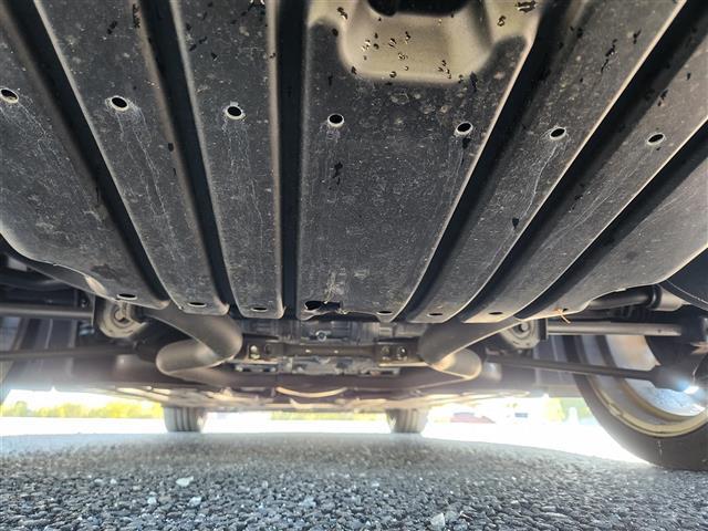 レジェンド ベースグレード 禁煙車 サンルーフ 全方位モニタ アダプティブクルコン 衝突被害軽減 車線逸脱防止支援 誤発進抑制 LEDオートライト 純正ナビTV ETC2.0 黒革シート シートヒーター 前席Pシート/エアシート(38枚目)