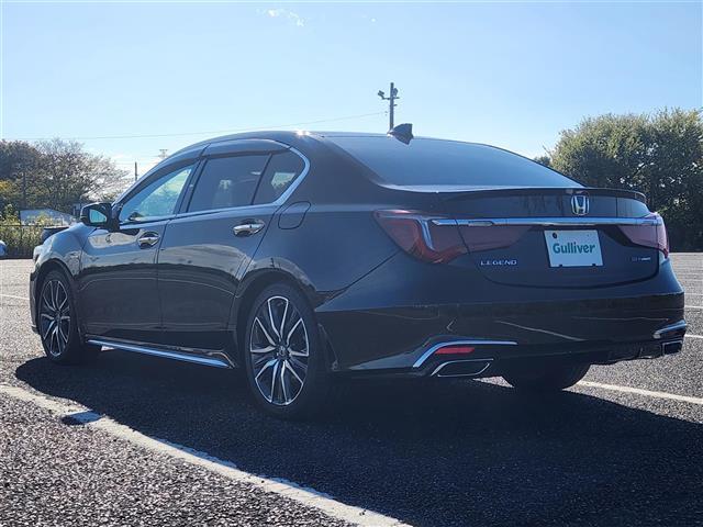 レジェンド ベースグレード 禁煙車 サンルーフ 全方位モニタ アダプティブクルコン 衝突被害軽減 車線逸脱防止支援 誤発進抑制 LEDオートライト 純正ナビTV ETC2.0 黒革シート シートヒーター 前席Pシート/エアシート(43枚目)