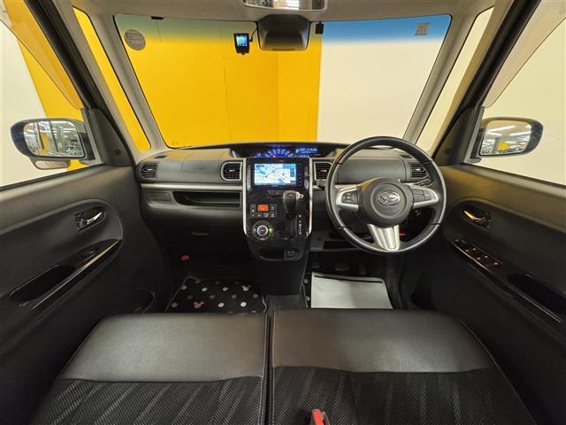 タント カスタムRS トップエディションSAIII 禁煙車 スマートアシスト 社外7インチナビ ワンセグ バックカメラ ETC ドライブレコーダー 両側パワースライドドア ブラックハーフレザーシート シートヒーター スマートキー プッシュスタート(2枚目)