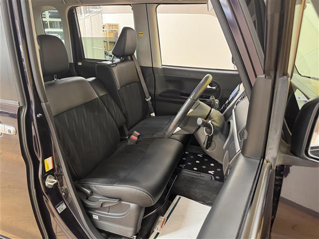 タント カスタムRS トップエディションSAIII 禁煙車 スマートアシスト 社外7インチナビ ワンセグ バックカメラ ETC ドライブレコーダー 両側パワースライドドア ブラックハーフレザーシート シートヒーター スマートキー プッシュスタート(12枚目)