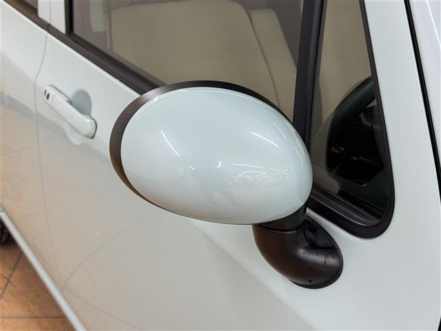 アルトラパン G 社外ナビ ワンセグTV アイドリングストップ プッシュスタート スマートキー 純正ドアバイザー 横滑り防止装置(17枚目)