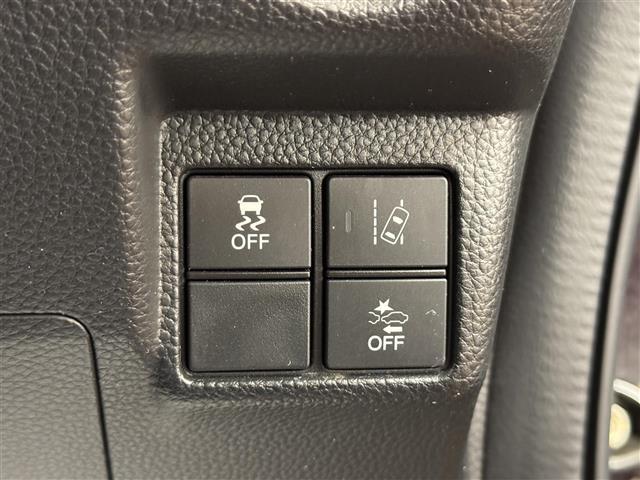 Ｎ－ＢＯＸカスタム Ｇ・Ｌホンダセンシング　純正７インチナビ　バックカメラ　片側電動スライドドア　リアコーナーセンサー　ＬＥＤヘッドライト　ＬＥＤフォグランプ　ＥＴＣ　フルセグＴＶ　Ｂｌｕｅｔｏｏｔｈ　ＵＳＢ　ＳＤ　ＤＶＤ　プッシュスタート（7枚目）