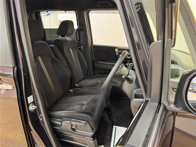 Ｎ－ＢＯＸカスタム Ｇ・Ｌホンダセンシング　純正７インチナビ　バックカメラ　片側電動スライドドア　リアコーナーセンサー　ＬＥＤヘッドライト　ＬＥＤフォグランプ　ＥＴＣ　フルセグＴＶ　Ｂｌｕｅｔｏｏｔｈ　ＵＳＢ　ＳＤ　ＤＶＤ　プッシュスタート（14枚目）