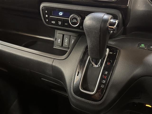 Ｎ－ＢＯＸカスタム Ｇ・Ｌホンダセンシング　純正７インチナビ　バックカメラ　片側電動スライドドア　リアコーナーセンサー　ＬＥＤヘッドライト　ＬＥＤフォグランプ　ＥＴＣ　フルセグＴＶ　Ｂｌｕｅｔｏｏｔｈ　ＵＳＢ　ＳＤ　ＤＶＤ　プッシュスタート（37枚目）