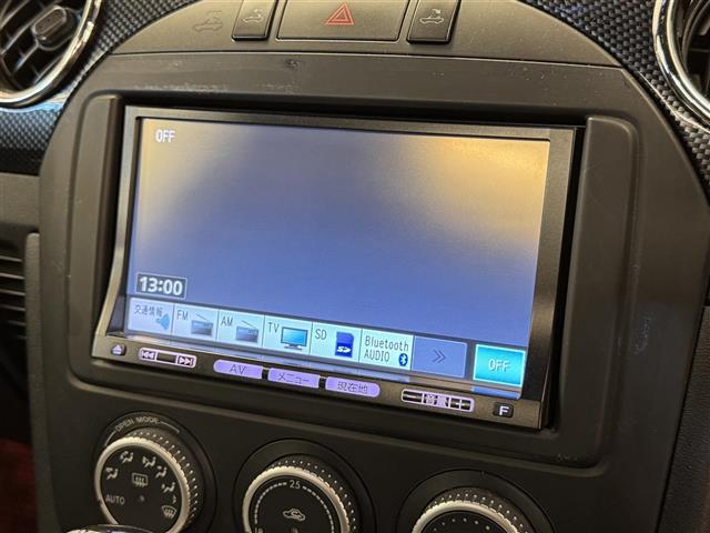 ロードスター Ｓ　ＲＨＴ　純正ナビ　バックカメラ　ＲＥＣＡＲＯシート　ＬＡＲＧＵＳ車高調　ＨＫＳマフラー　ＢＬＩＴＺスロットルコントローラー　ＨＩＤヘッドライト　フォグランプ　本革巻ステアリング　スマートキー　ドラレコ　ＥＴＣ（4枚目）