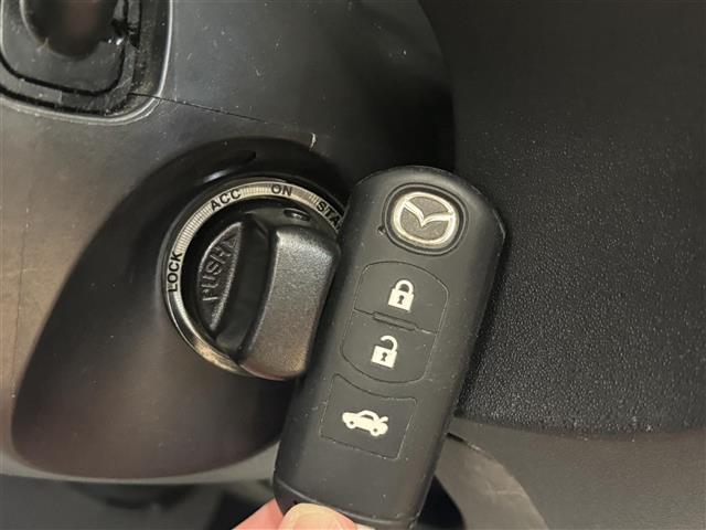 ロードスター Ｓ　ＲＨＴ　純正ナビ　バックカメラ　ＲＥＣＡＲＯシート　ＬＡＲＧＵＳ車高調　ＨＫＳマフラー　ＢＬＩＴＺスロットルコントローラー　ＨＩＤヘッドライト　フォグランプ　本革巻ステアリング　スマートキー　ドラレコ　ＥＴＣ（8枚目）