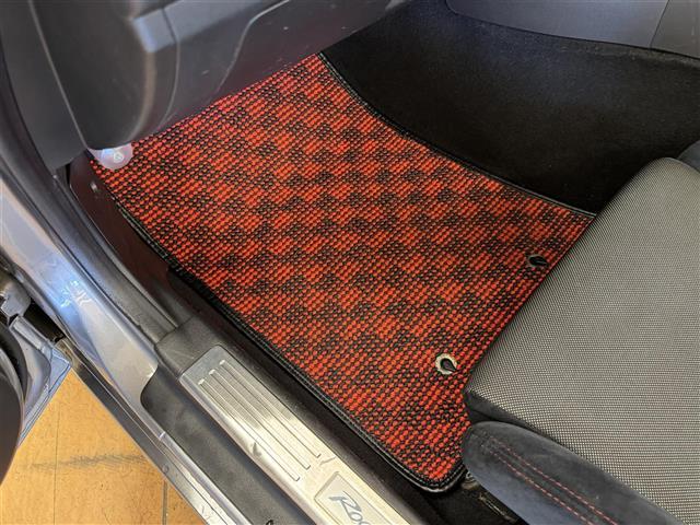 ロードスター Ｓ　ＲＨＴ　純正ナビ　バックカメラ　ＲＥＣＡＲＯシート　ＬＡＲＧＵＳ車高調　ＨＫＳマフラー　ＢＬＩＴＺスロットルコントローラー　ＨＩＤヘッドライト　フォグランプ　本革巻ステアリング　スマートキー　ドラレコ　ＥＴＣ（39枚目）